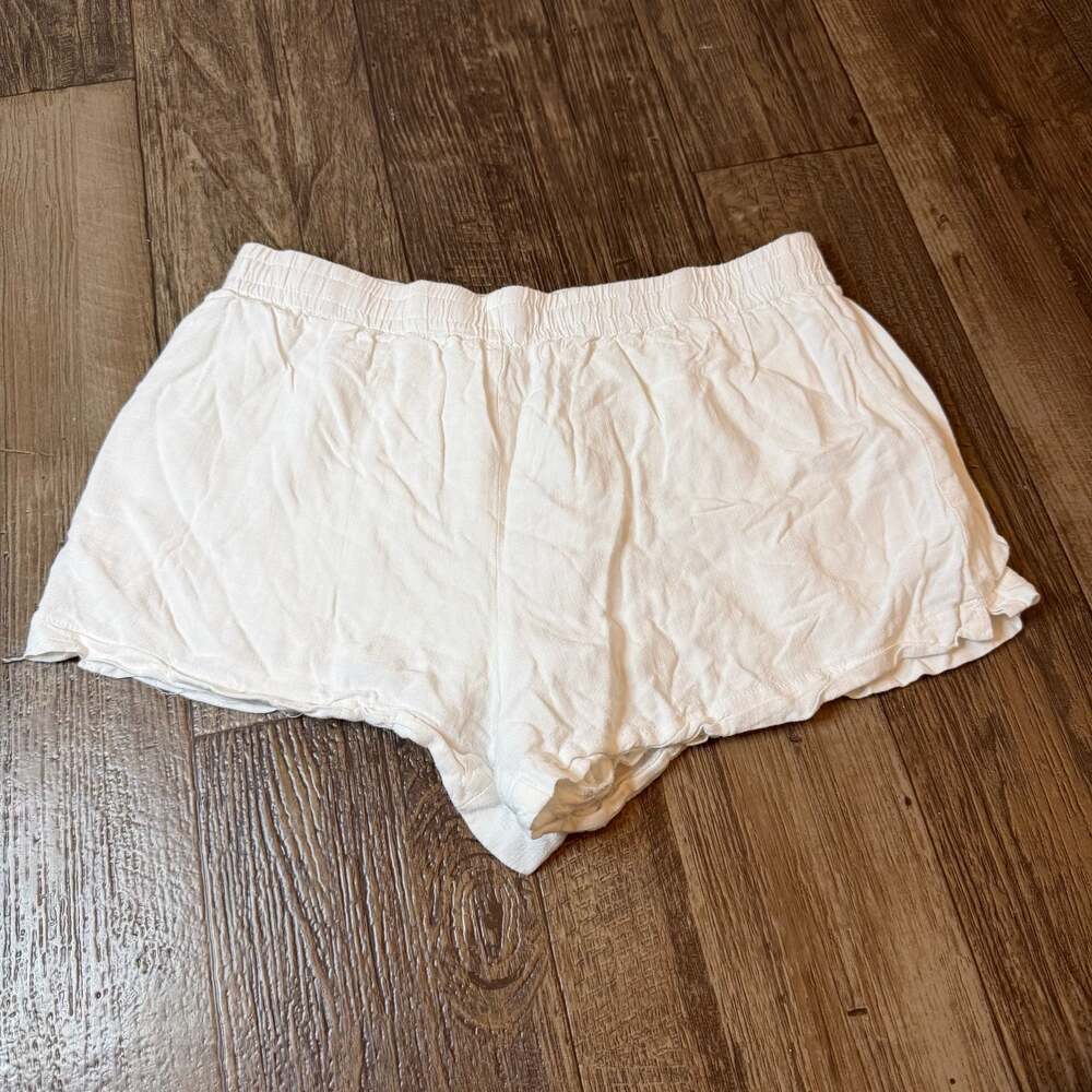 Princess Polly White Viscose Bloomer Style Shorts Size 8